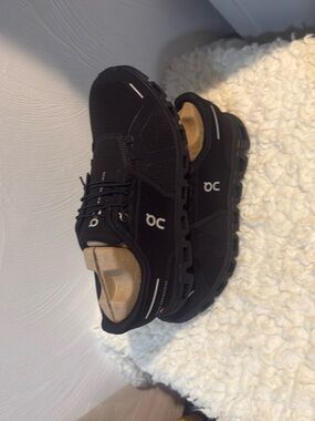 On Running Men's Cloudace Black Performance Sneakers